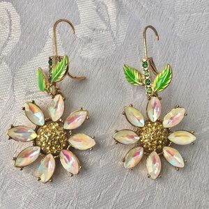 Betsey Johnson Daisy Flowers Earrings